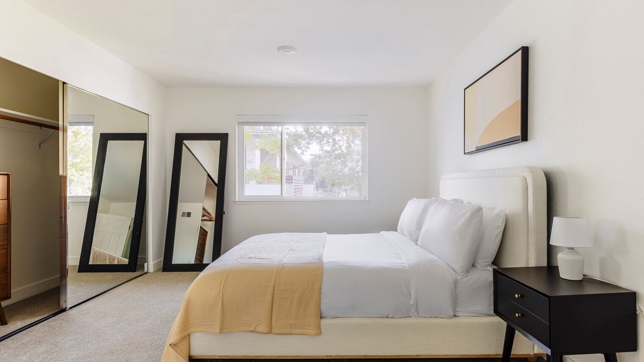 Photo of Bedroom in Cupertino