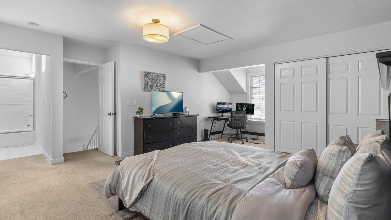 Photo of Bedroom in Heather Ridge