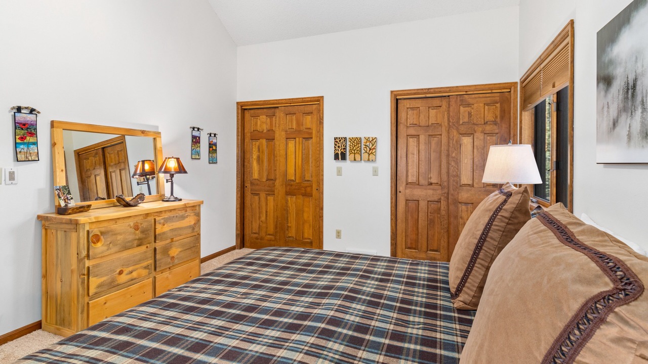 Photo of Bedroom in Estes Park