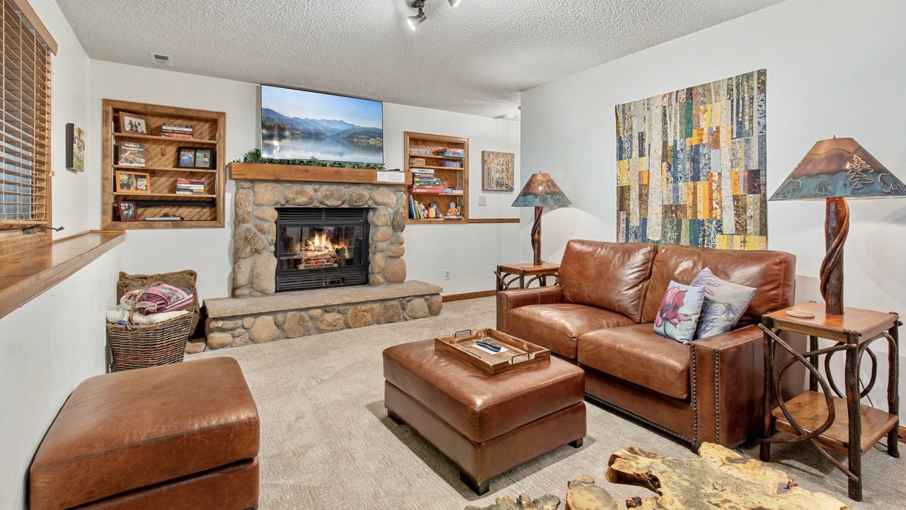 Photo of Livingroom in Estes Park