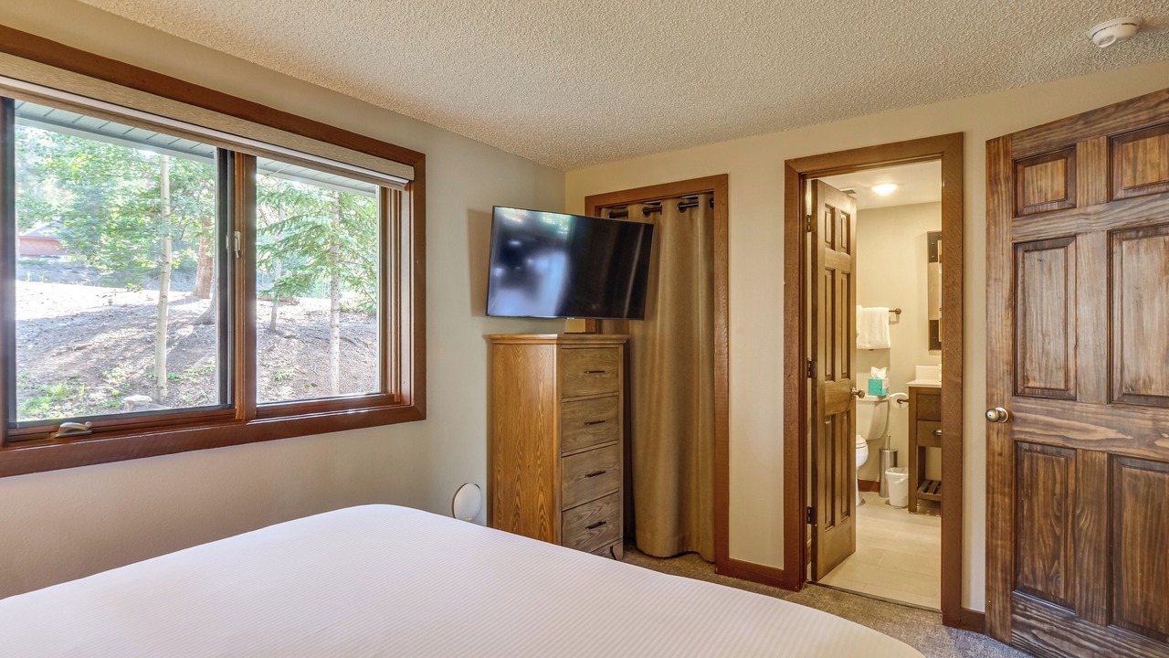 Photo of Bedroom in Baldy Mountain