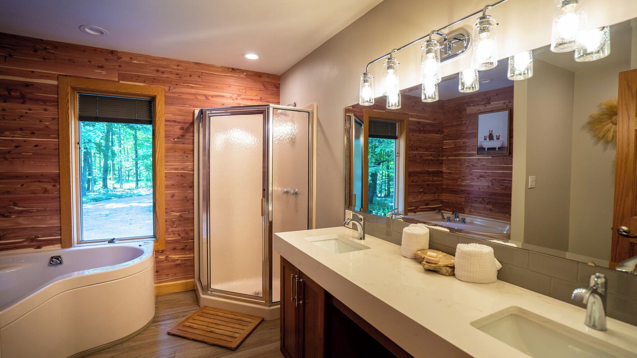Photo of Bathroom in Ashland
