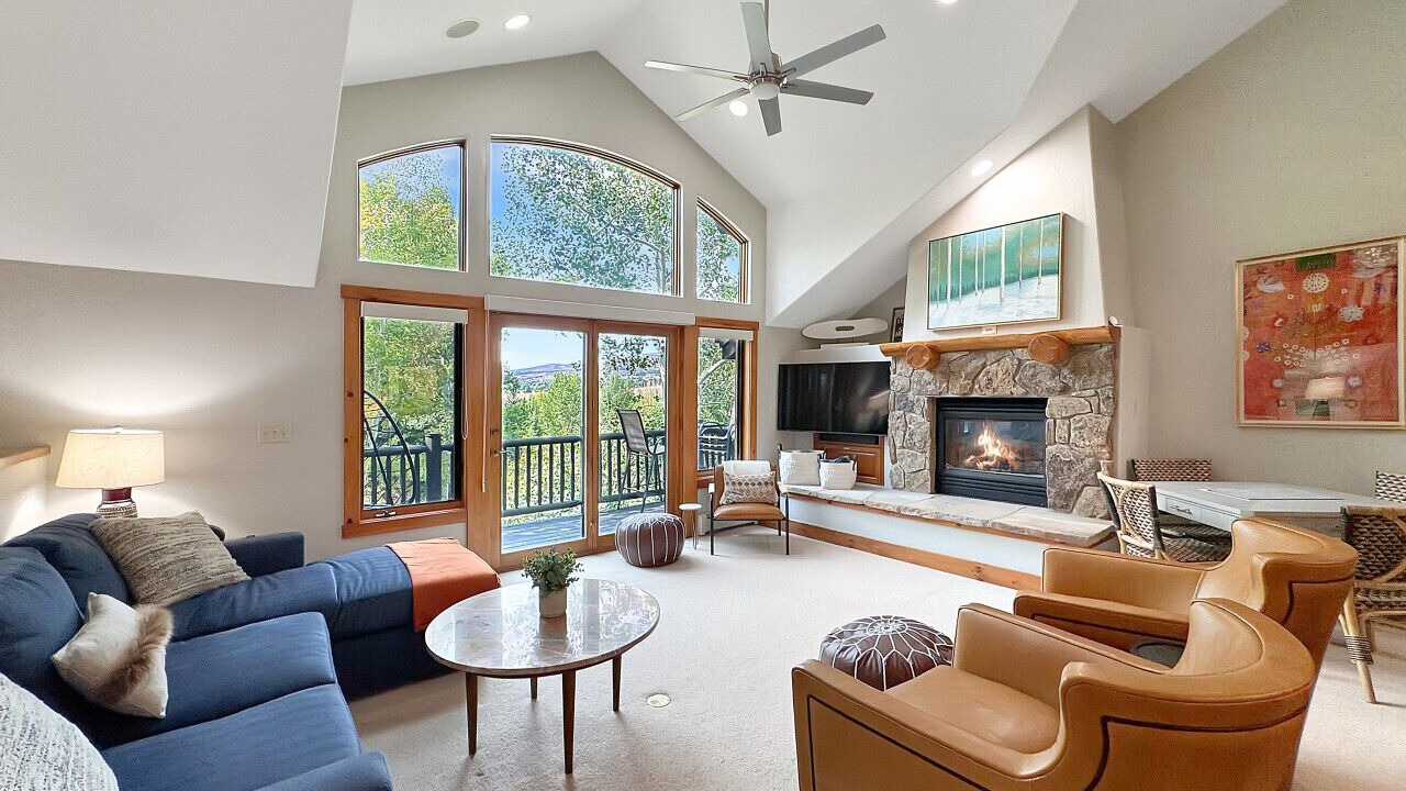 Photo of Patio Balcony in Edwards