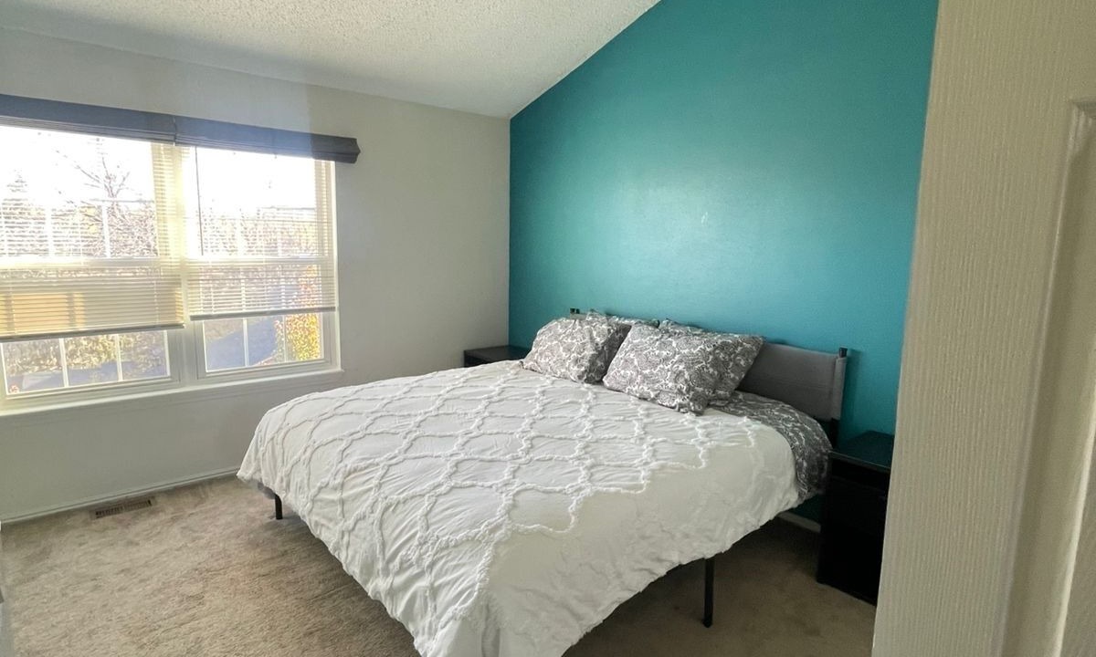 Photo of Bedroom in Prides Crossing