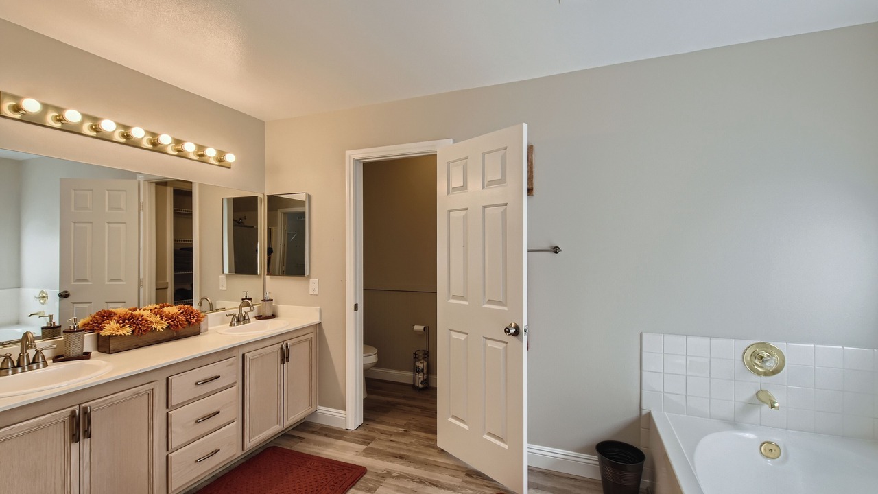 Photo of Bathroom in North Las Vegas