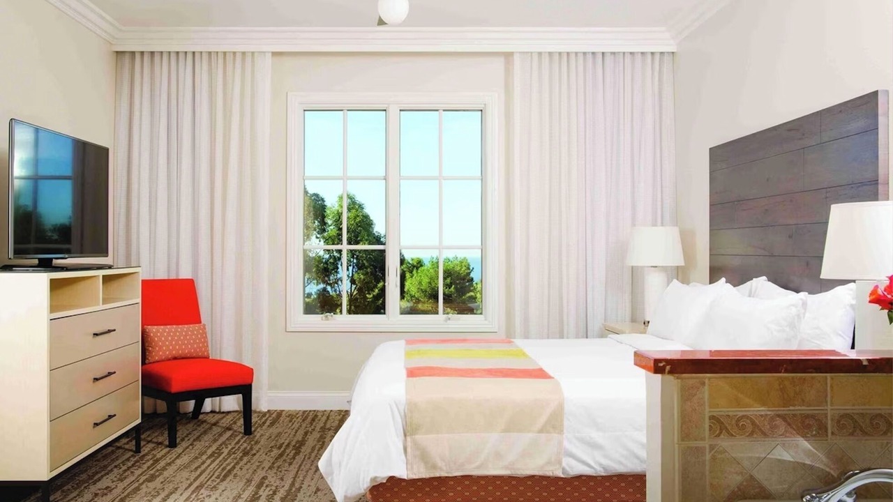 Photo of Bedroom in Newport Coast