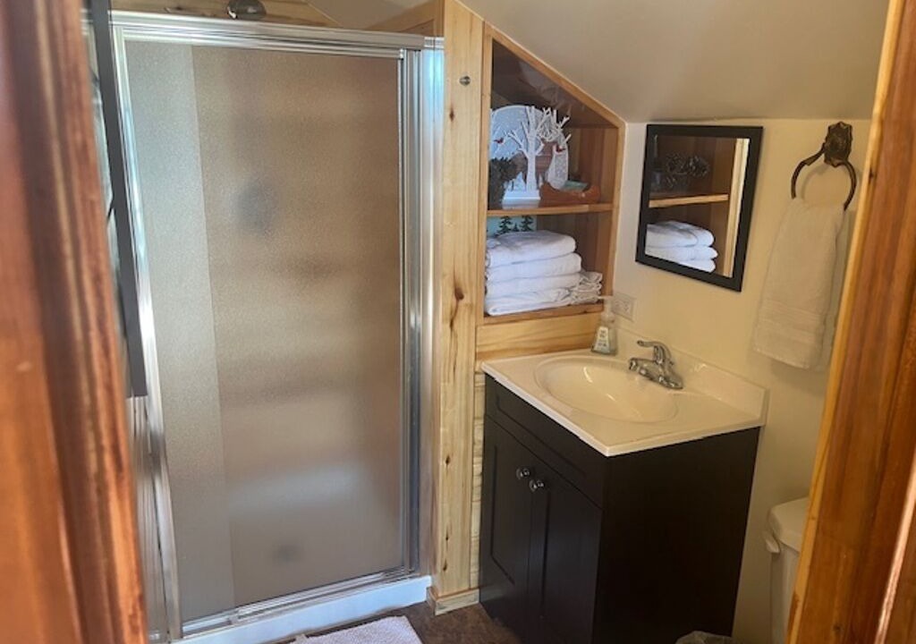 Photo of Bathroom in Ponderosa Pines
