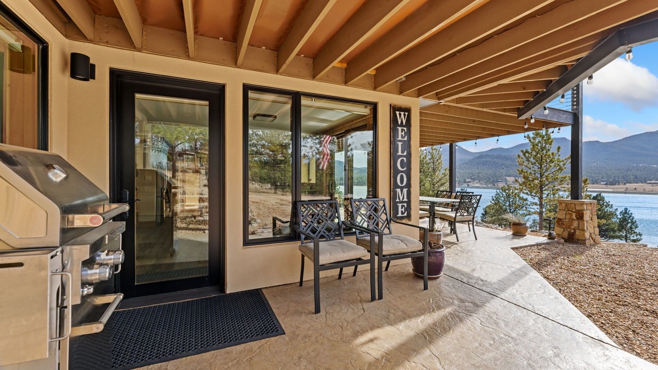 Photo of Patio Balcony in Estes Park
