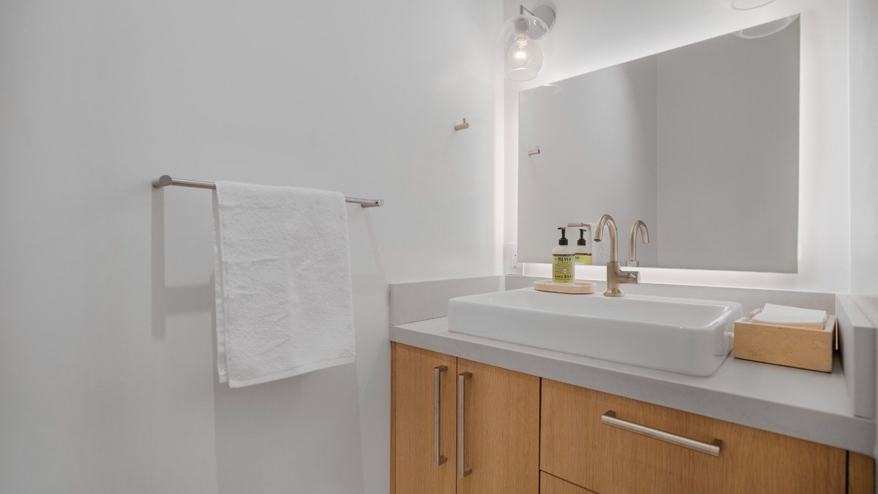 Photo of Bathroom in Malibu
