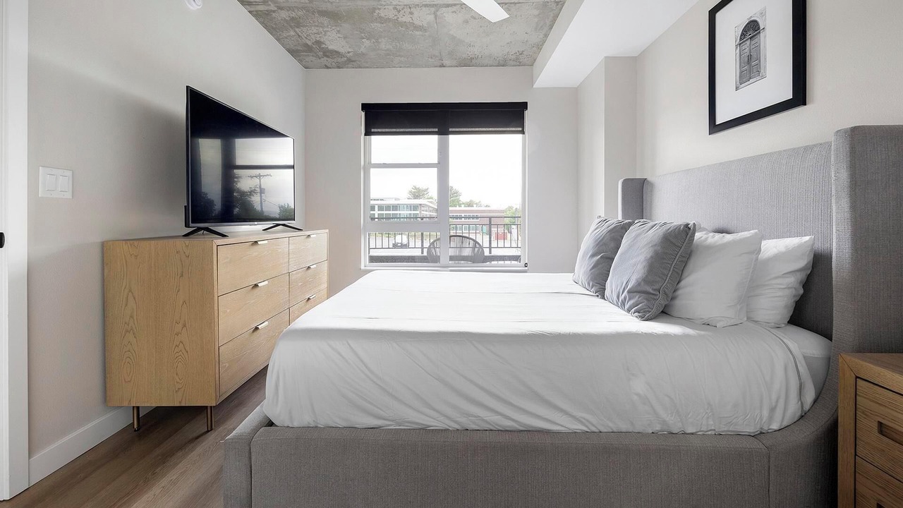 Photo of Bedroom in Englewood
