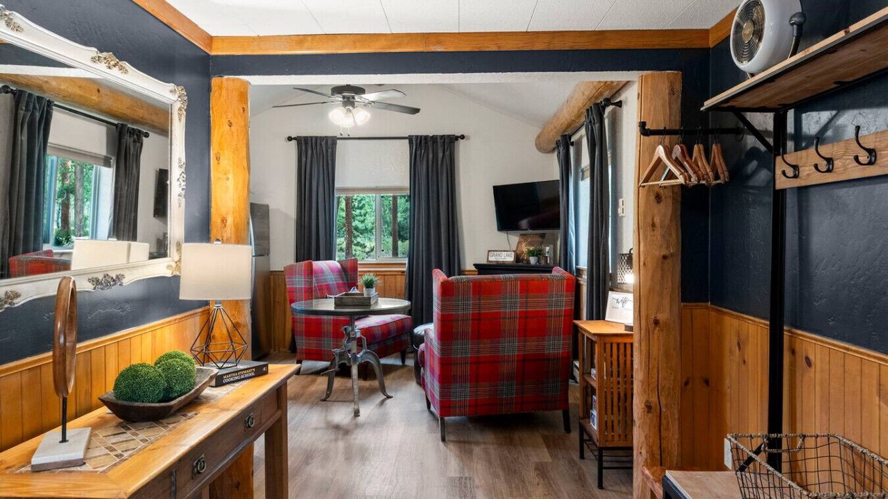 Photo of Livingroom in Grand Lake