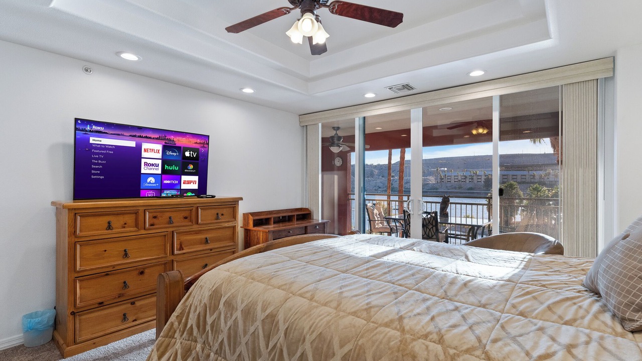 Photo of Bedroom in The Legends
