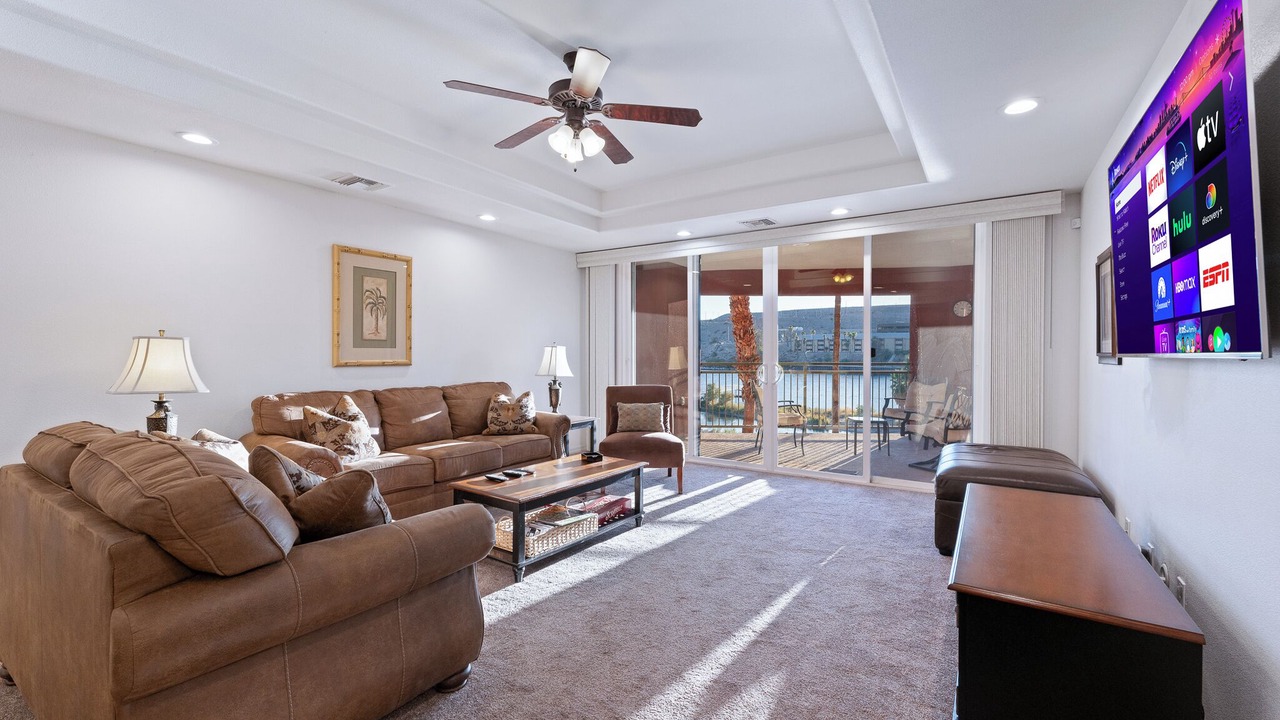Photo of Livingroom in The Legends