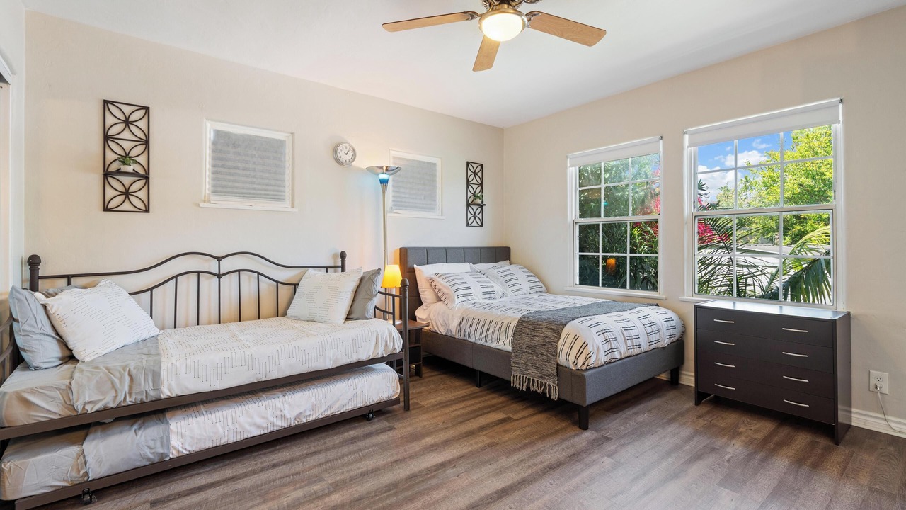 Photo of Bedroom in Los Angeles