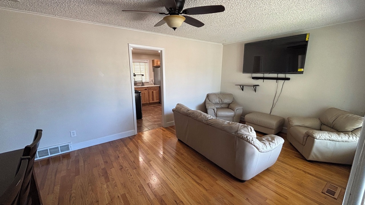 Photo of Livingroom in Pueblo