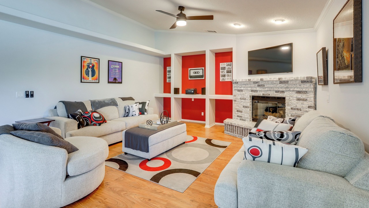 Photo of Livingroom in Victorville