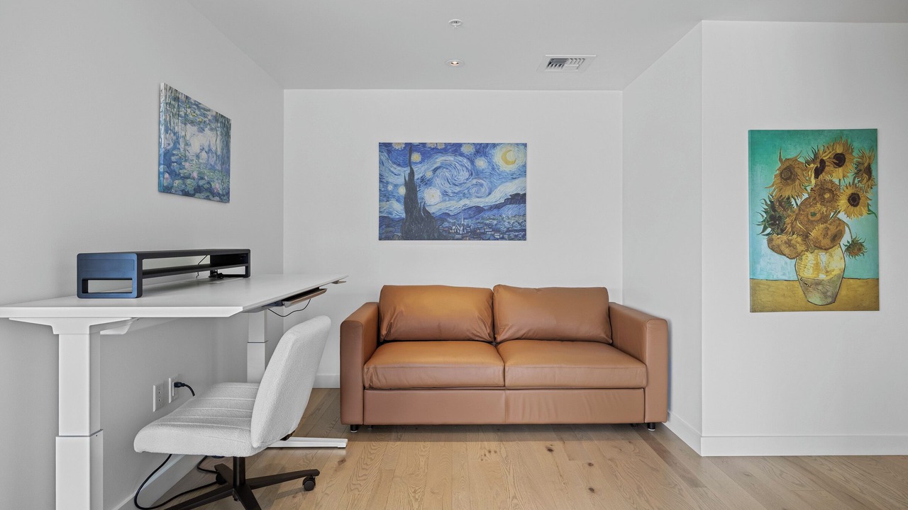 Photo of Livingroom in LoDo