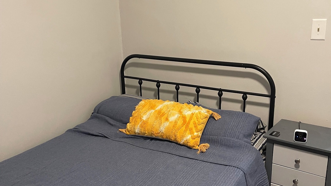 Photo of Bedroom in Akron