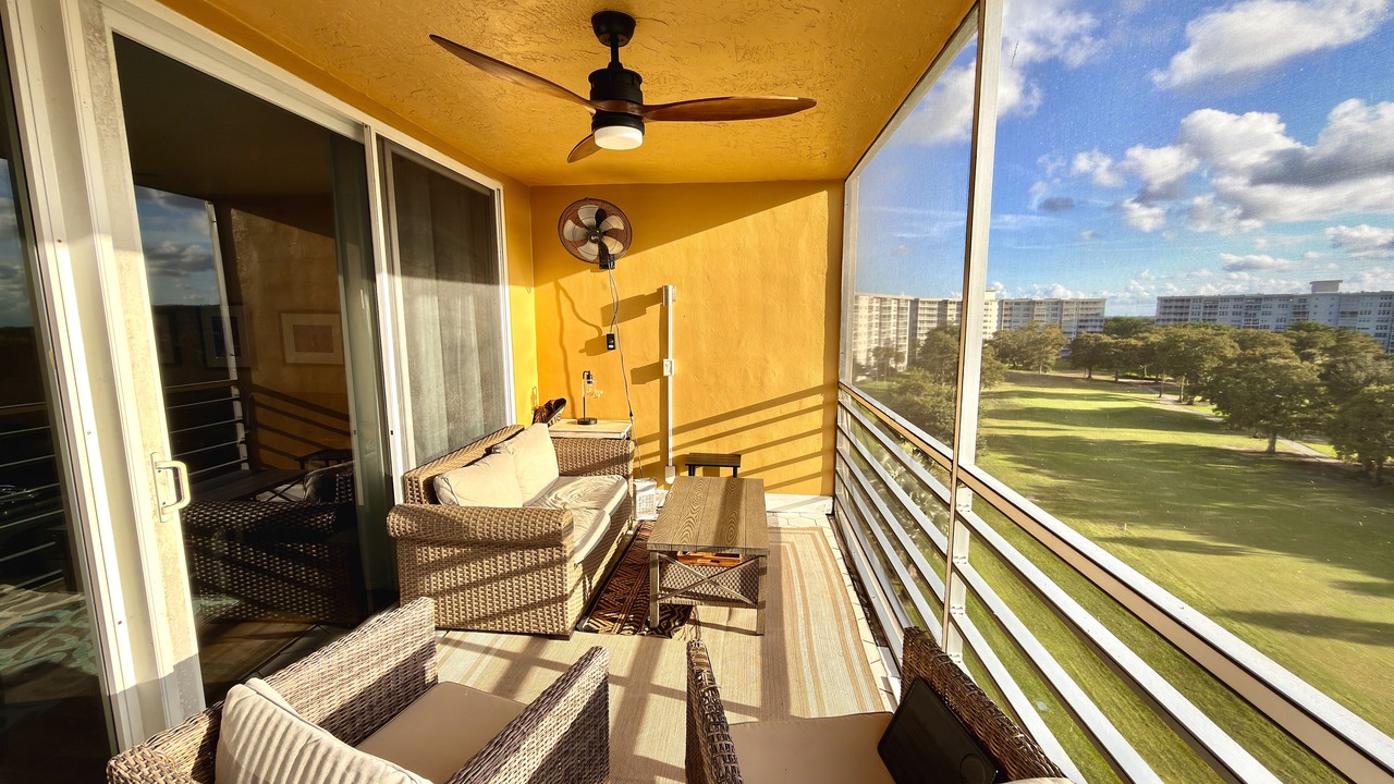 Photo of Patio Balcony in Survey Creek