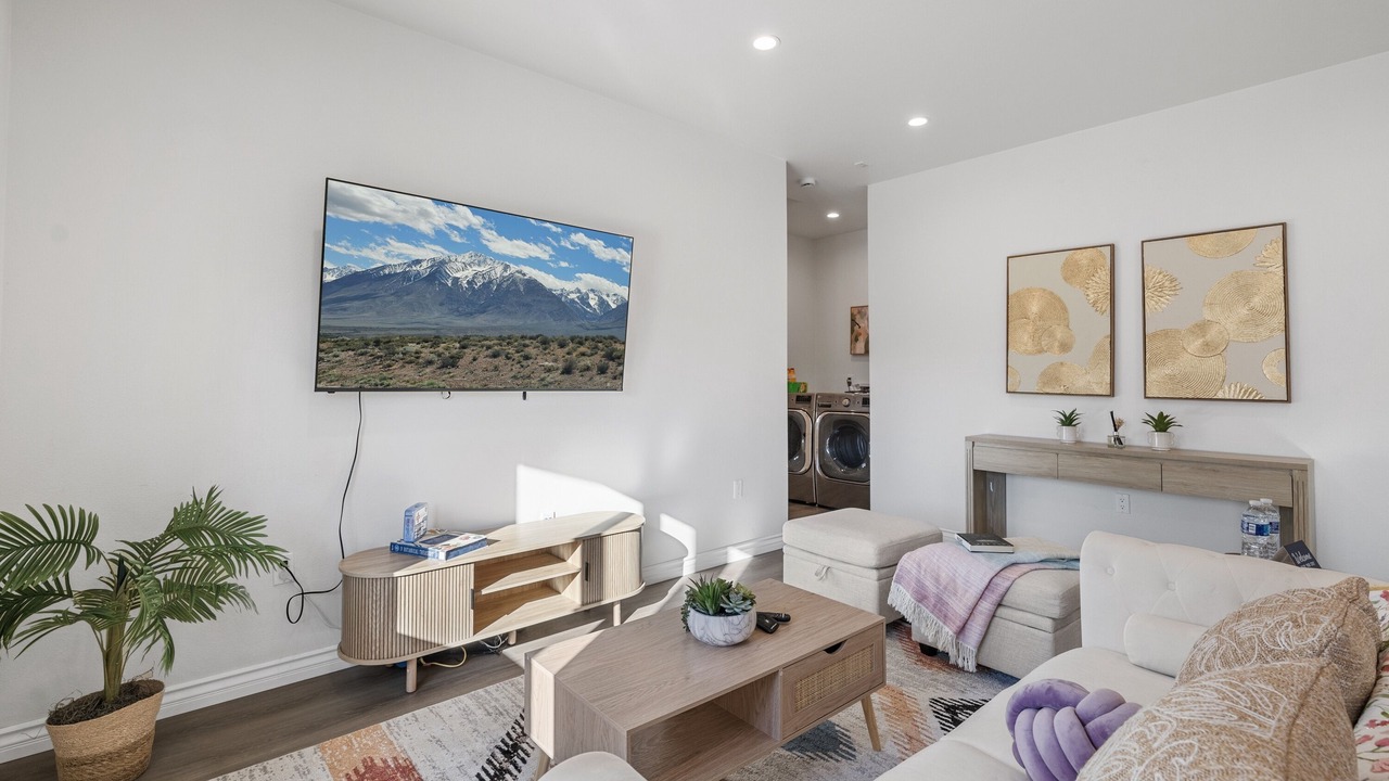 Photo of Livingroom in Alhambra