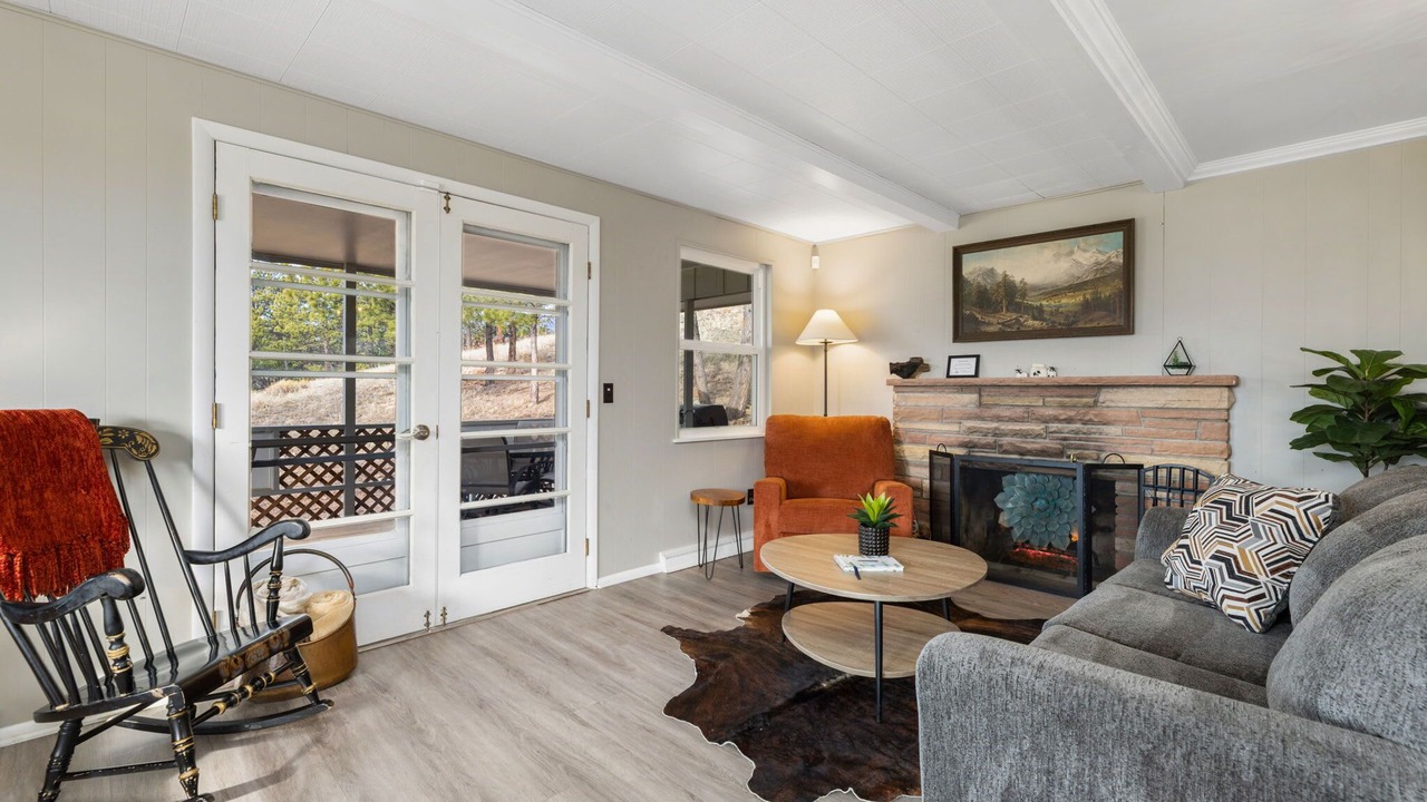 Photo of Livingroom in Estes Park