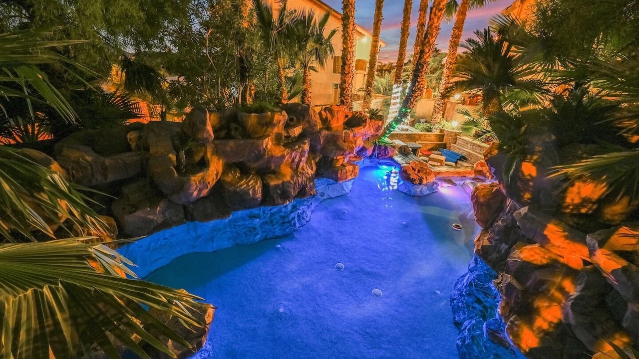 Photo of Outdoor in Spring Valley
