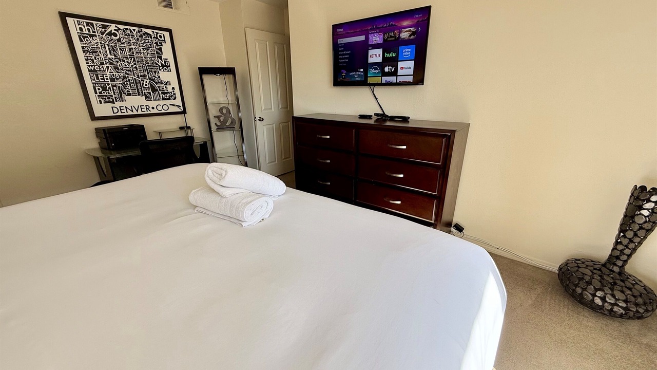 Photo of Bedroom in Englewood