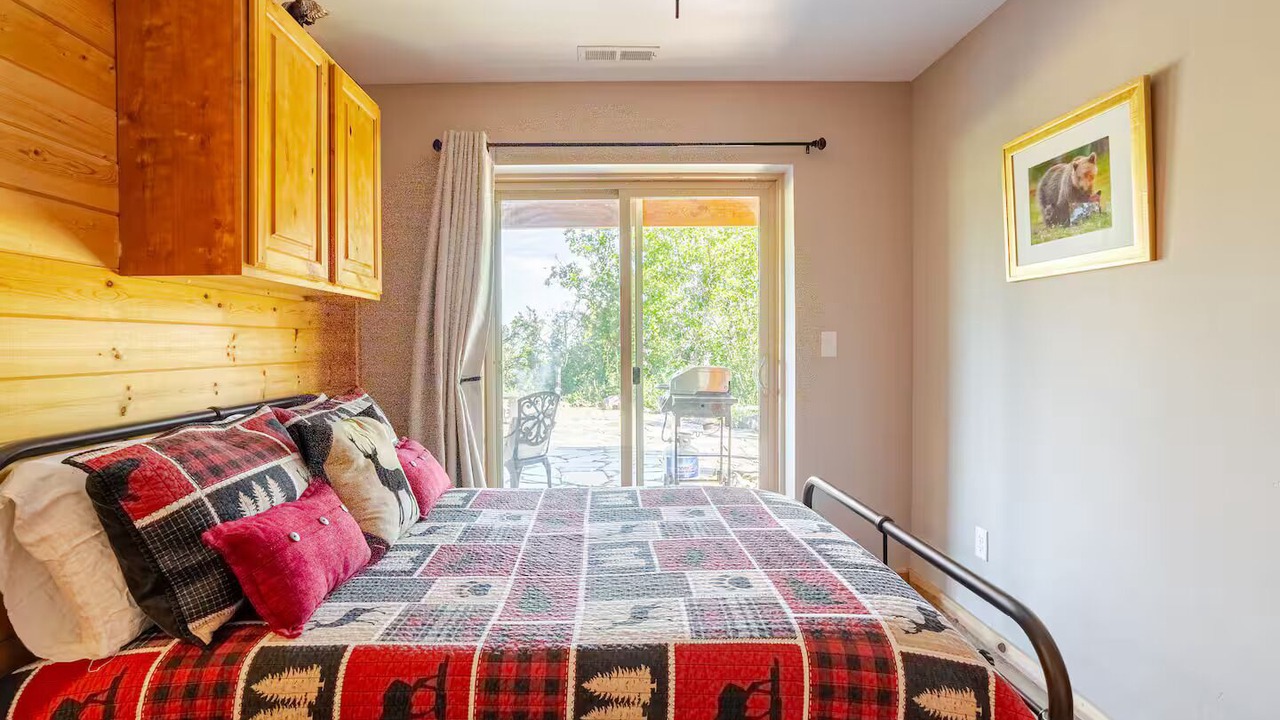 Photo of Bedroom in Mesa