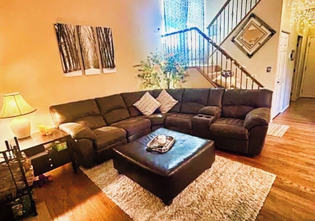 Photo of Livingroom in Cheyenne Meadows