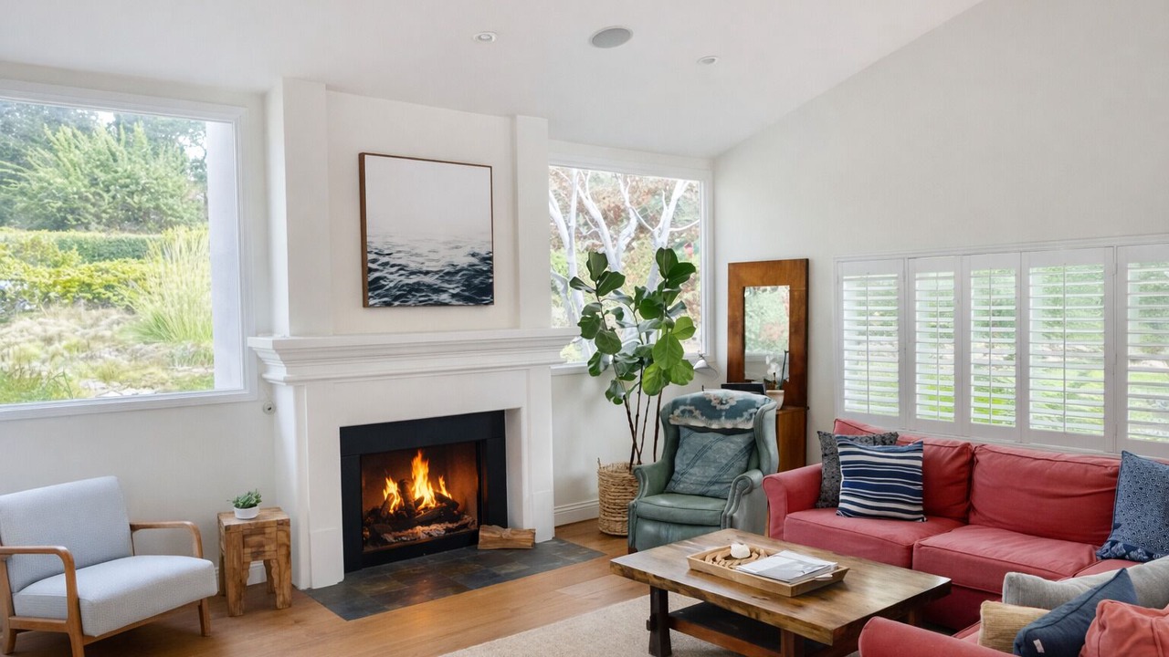 Photo of Livingroom in Hedgerow