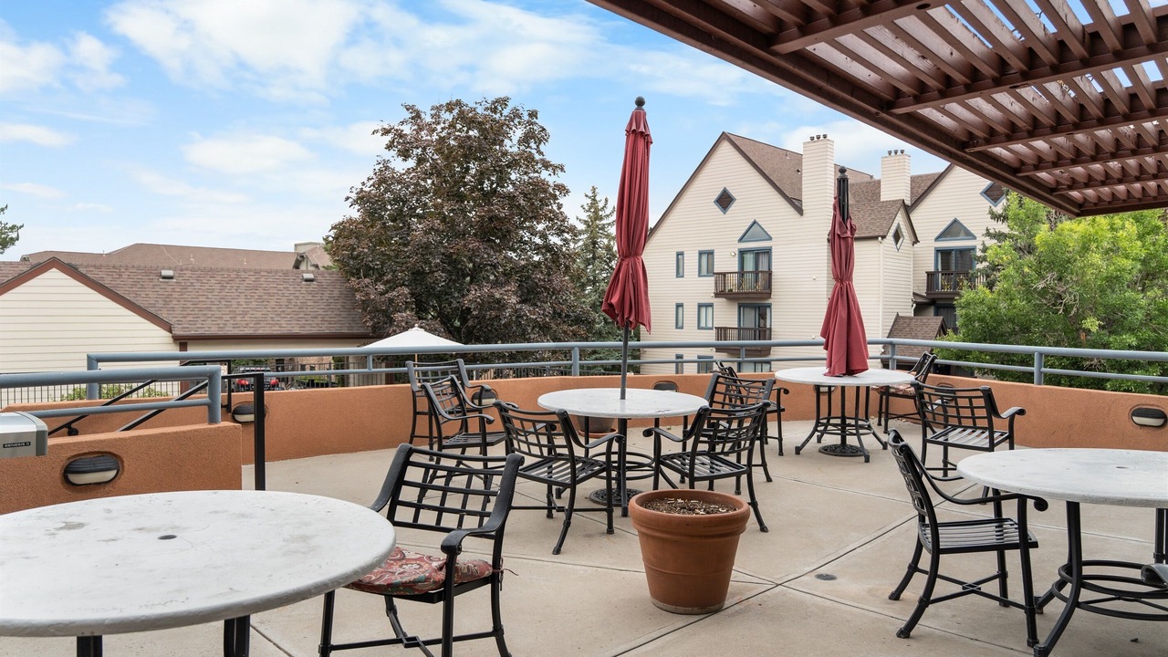 Photo of Outdoor in Englewood