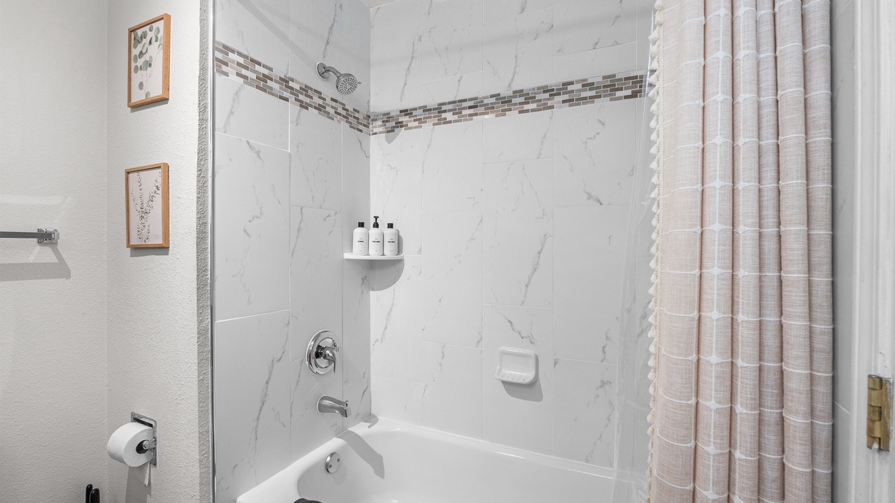 Photo of Bathroom in Englewood