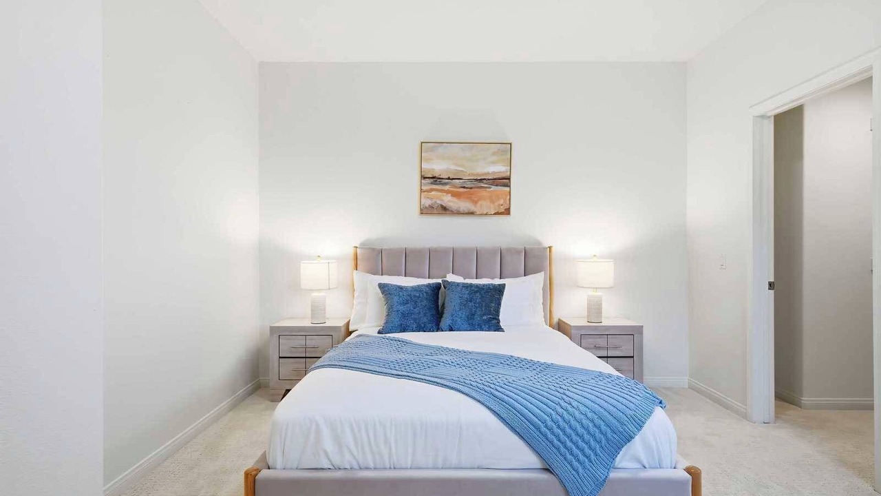 Photo of Bedroom in Woodbury