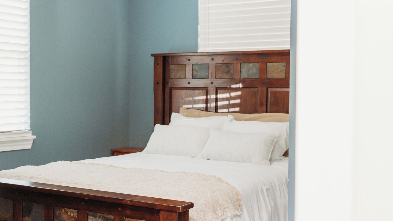 Photo of Bedroom in Vermilion