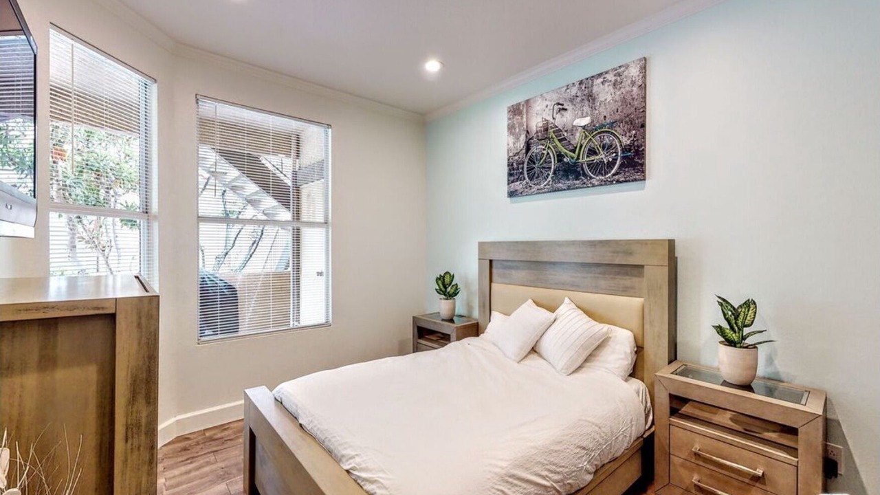 Photo of Bedroom in Foothill Ranch