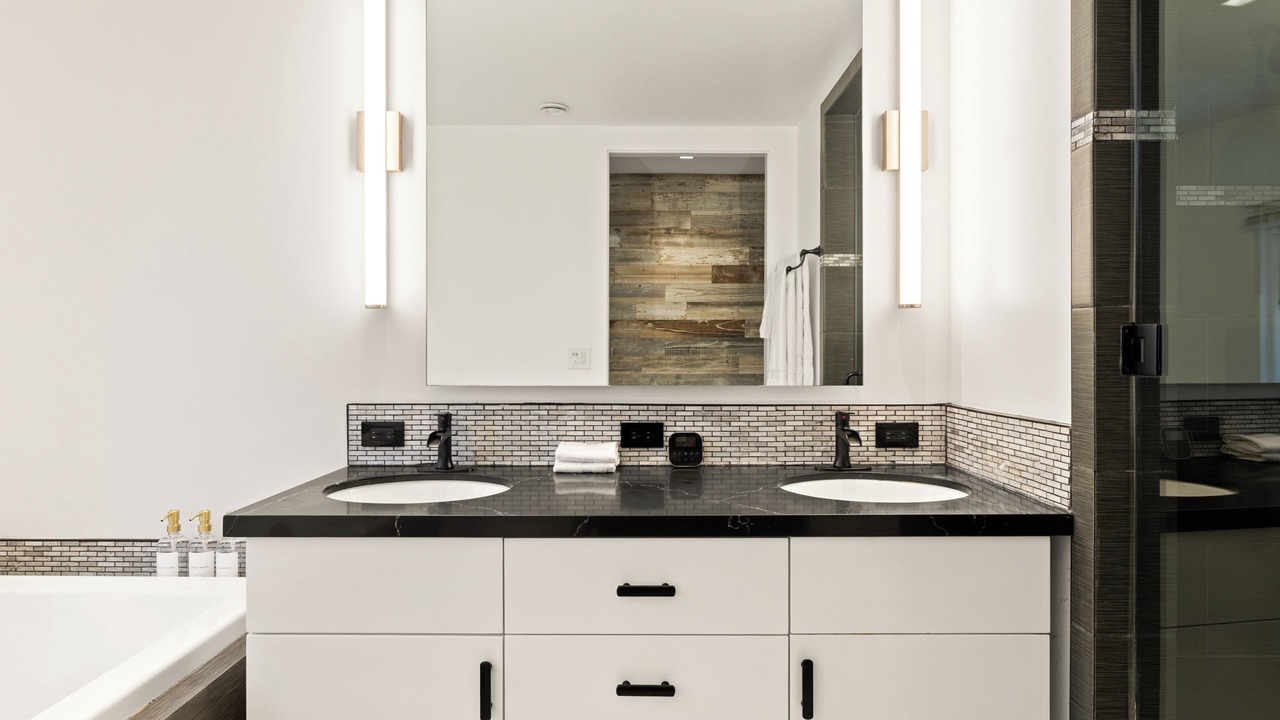 Photo of Bathroom in El Segundo