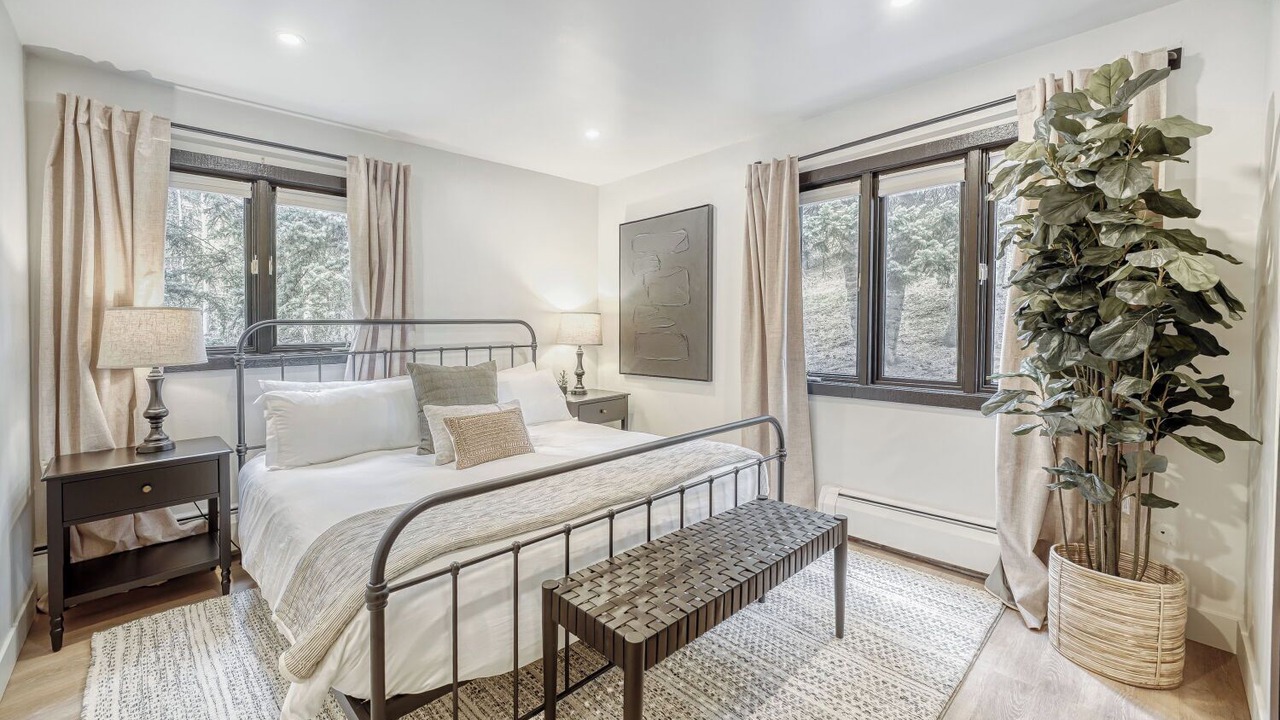 Photo of Bedroom in Vail