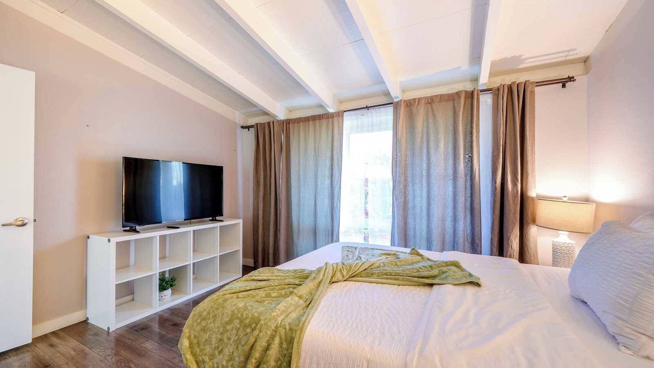 Photo of Bedroom in East San Jose