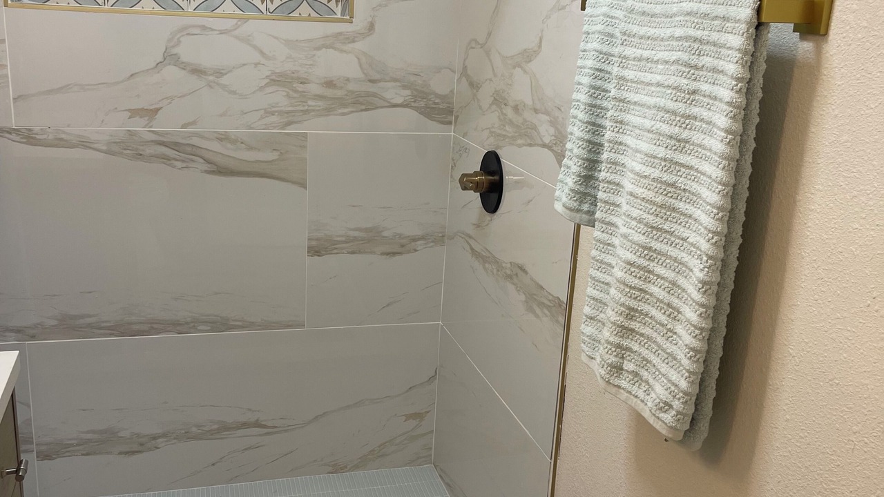 Photo of Bathroom in Lake Elsinore