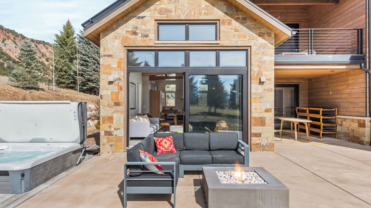 Photo of Patio Balcony in Aspen Glen