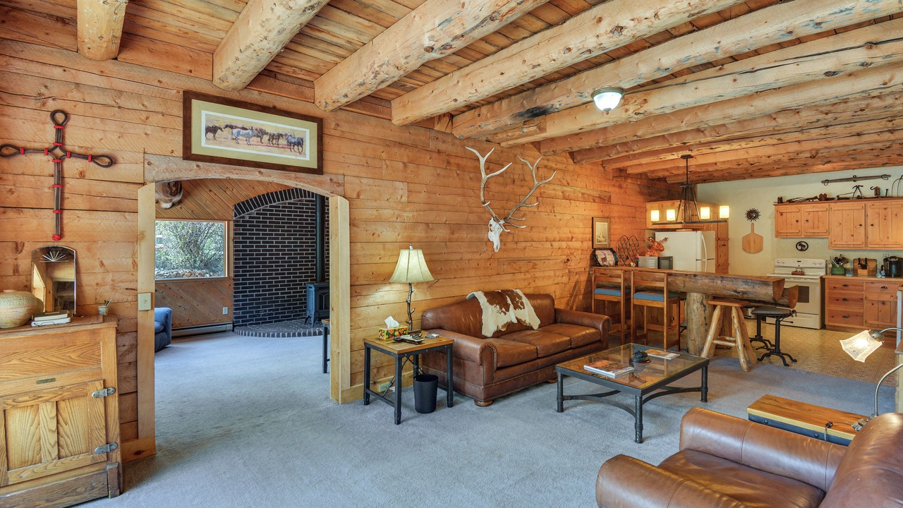 Photo of Bedroom in Gunnison