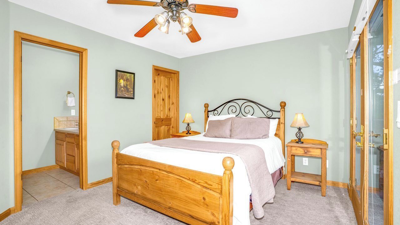 Photo of Bedroom in Stanley Hills