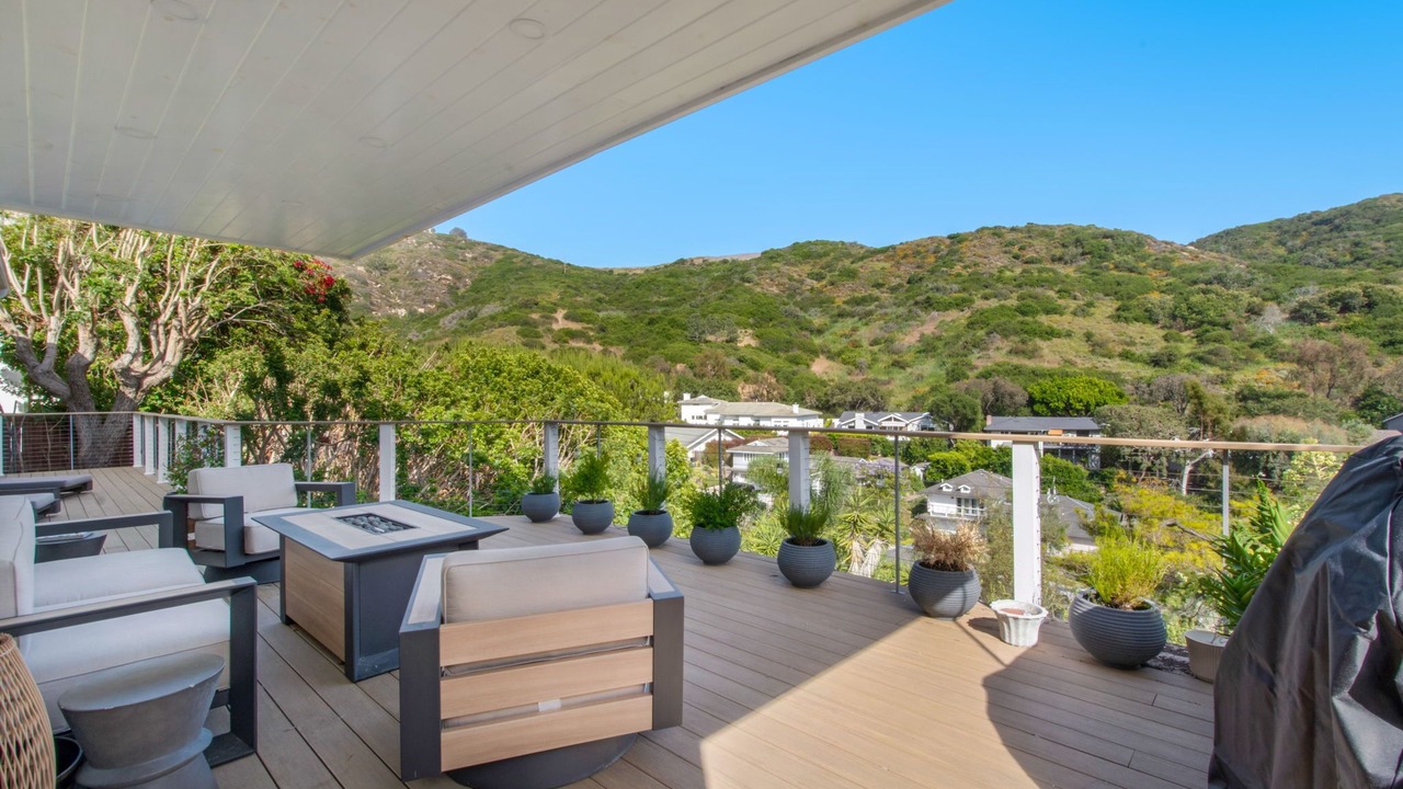 Photo of Patio Balcony in Laguna Beach