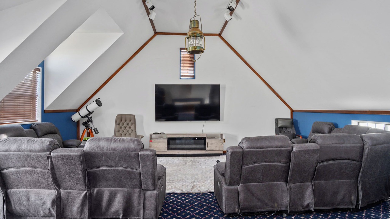 Photo of Livingroom in Porterville