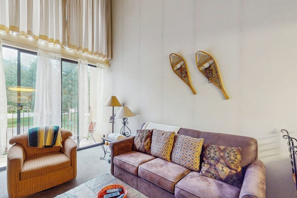 Photo of Livingroom in East Village at Copper