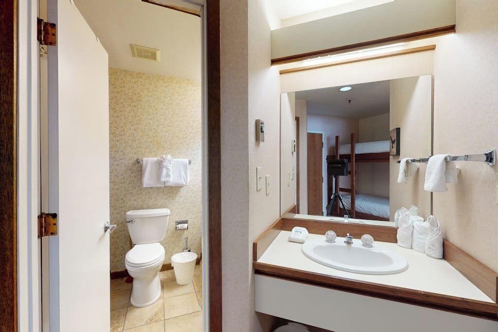 Photo of Bathroom in Copper Mountain Village