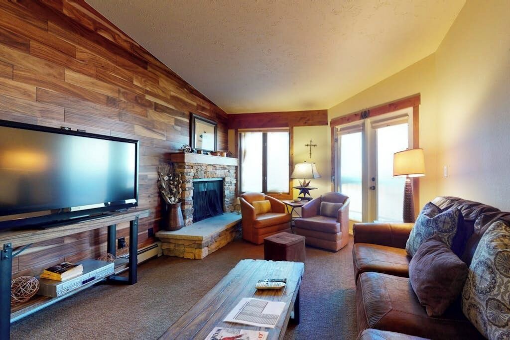 Photo of Livingroom in Copper Mountain Village