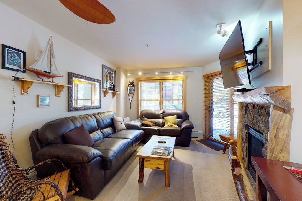 Photo of Livingroom in East Village at Copper