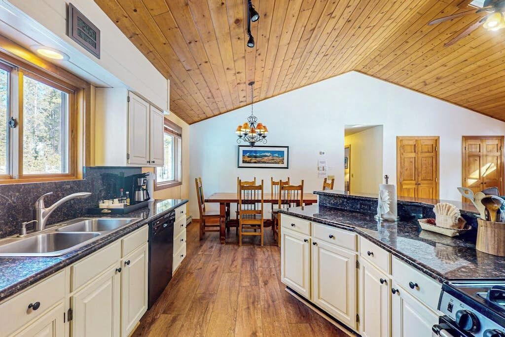 Photo of Kitchen in Blue River