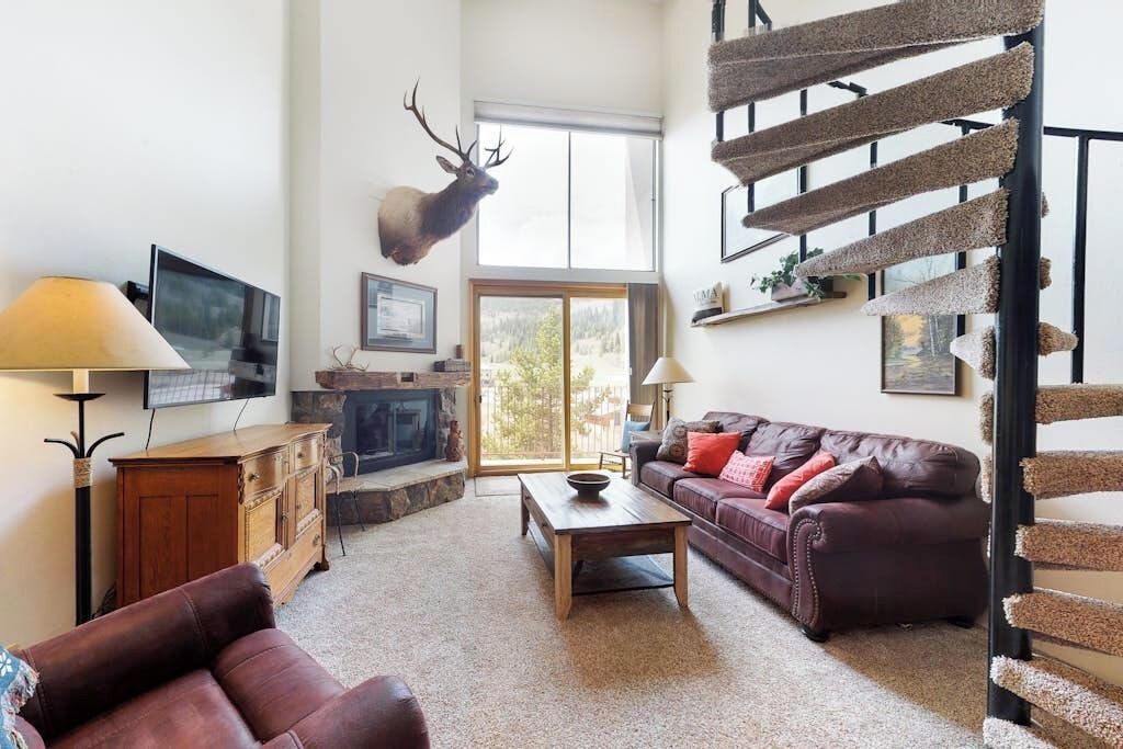 Photo of Livingroom in East Village at Copper